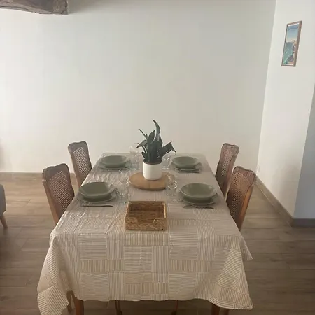 Charming 70 M2 House Near Mayenne