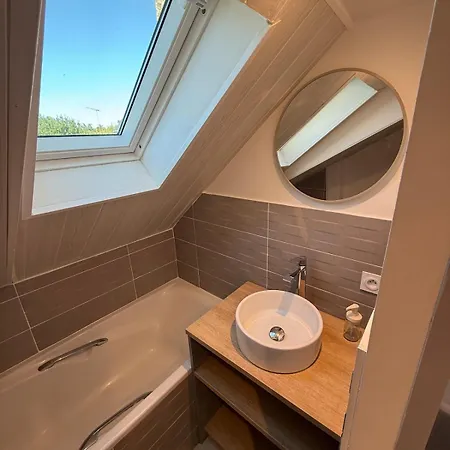 Charming 70 M2 House Near Mayenne