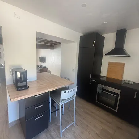 Charming 70 M2 House Near Mayenne * Aze (Mayenne)