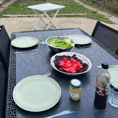 דירה Charming 70 M2 House Near Mayenne *