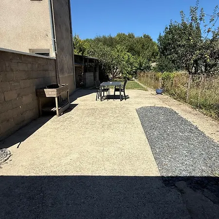 Charming 70 M2 House Near Mayenne * Aze (Mayenne)