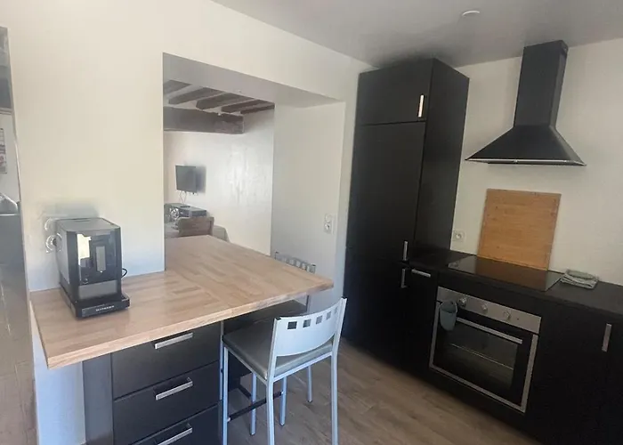 Charming 70 M2 House Near Mayenne * Aze (Mayenne)