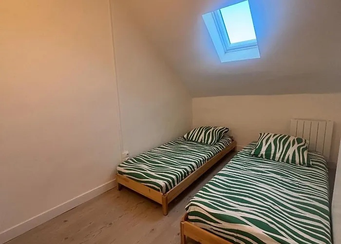 Charming 70 M2 House Near Mayenne Apartment